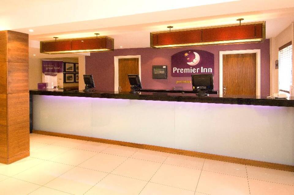 Premier Inn Manchester Old Trafford 3