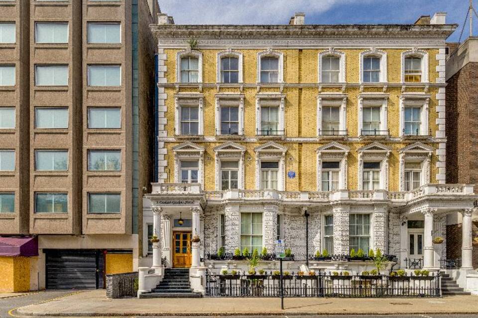 1 Lexham Gardens Hotel 3
