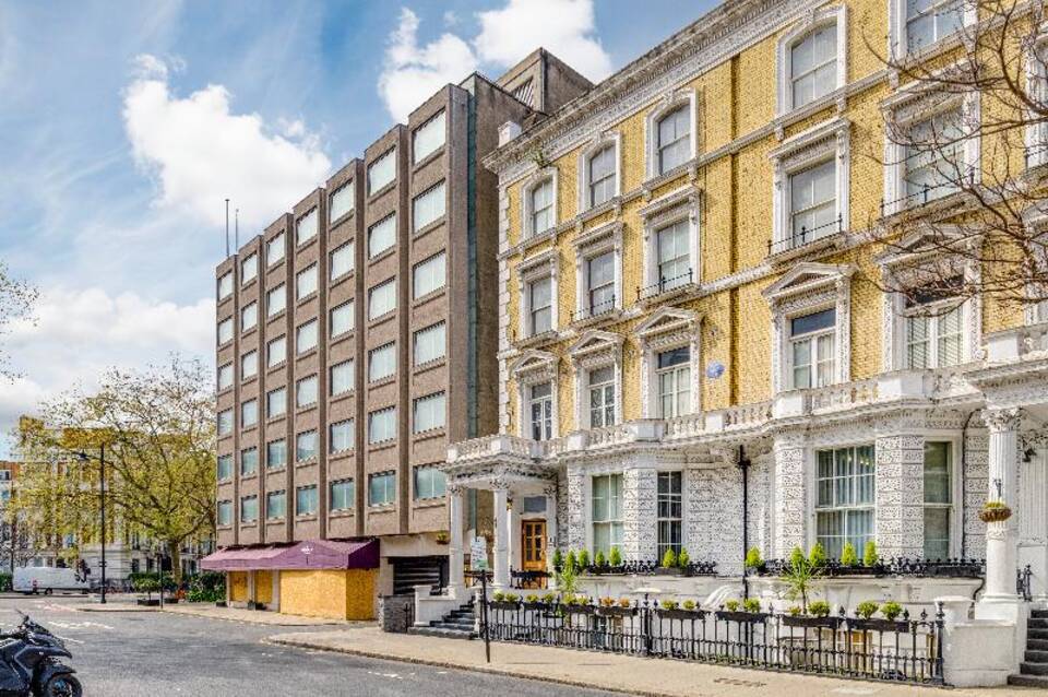 1 Lexham Gardens Hotel 5