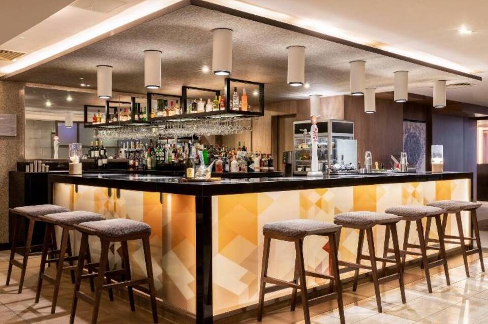 AC Hotel Birmingham 3