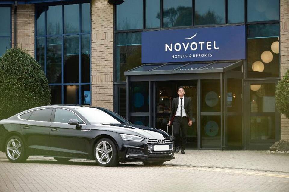 Novotel London Stansted Airport 5