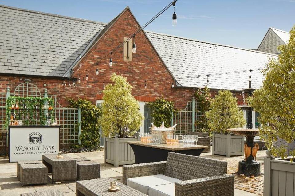 Delta Hotels Worsley Park Country Club 5