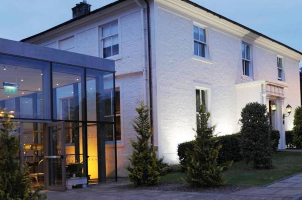 MacDonald Crutherland House and Spa 1