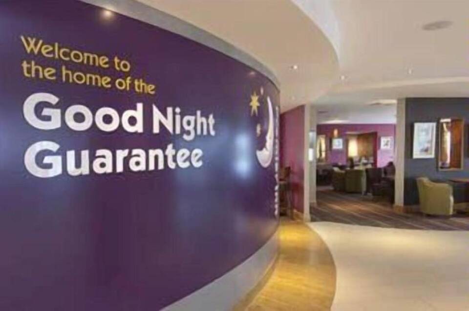 Premier Inn London Heathrow Airport Terminal 5 5