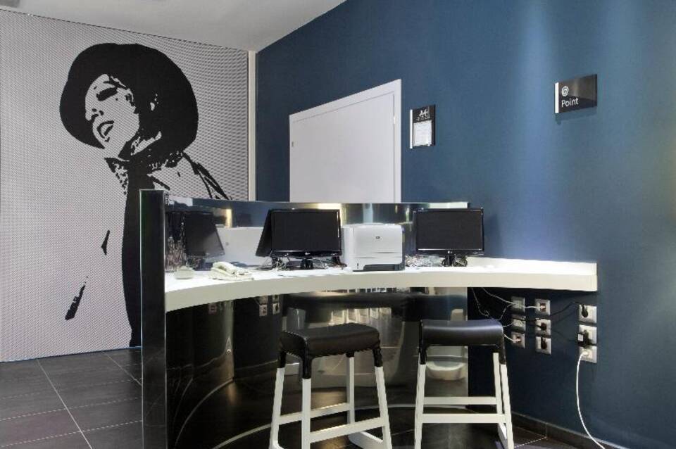 Holiday Inn Milan Nord - Zara 5
