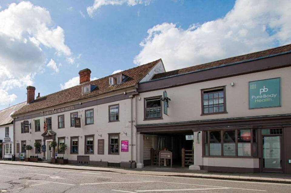 The Saracens Head 2