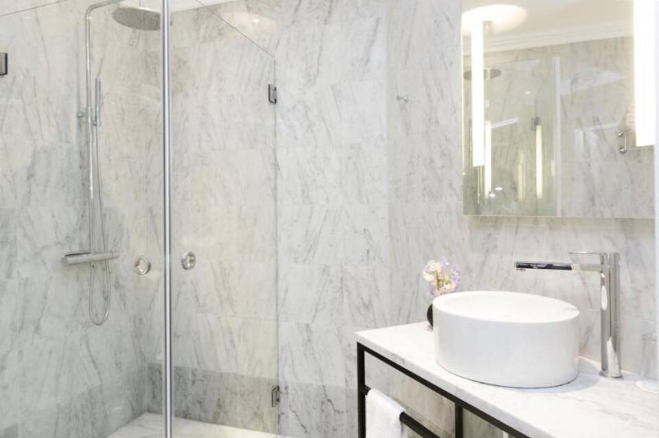 Elite Hotel Adlon 5