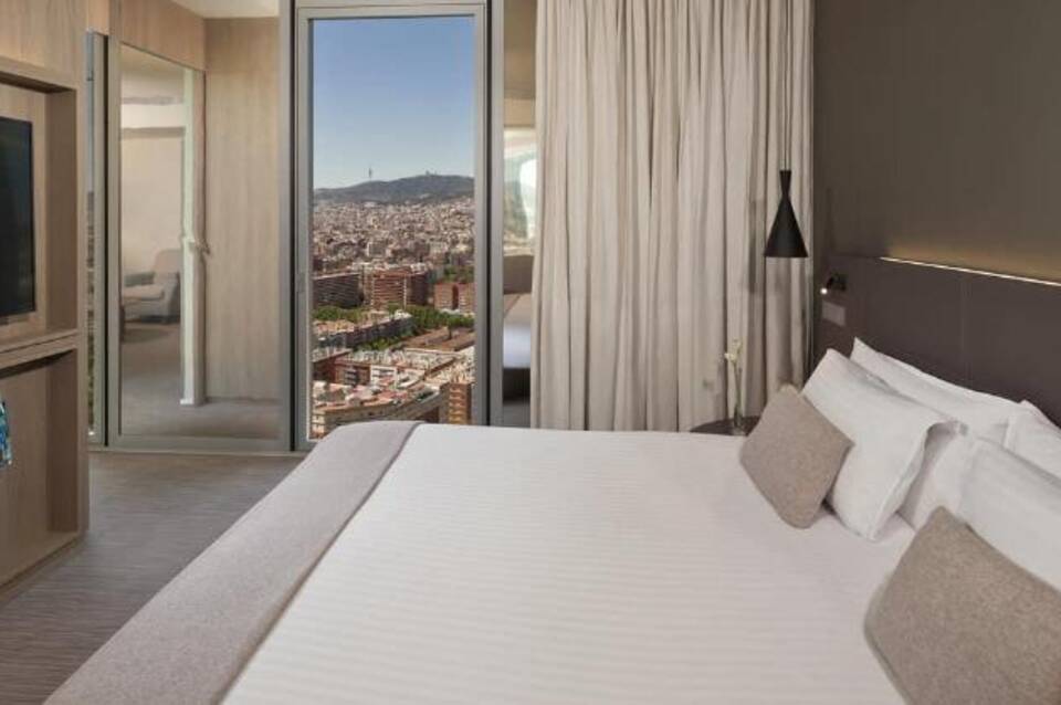 The Level at Meliá Barcelona Sky 3
