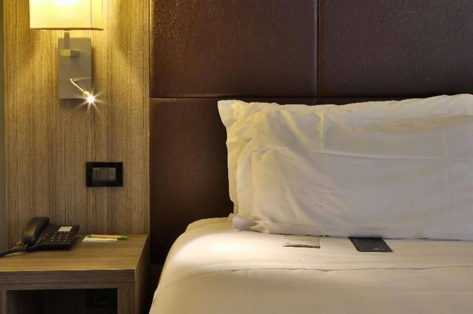 Best Western Plus BorgoLecco Hotel 5