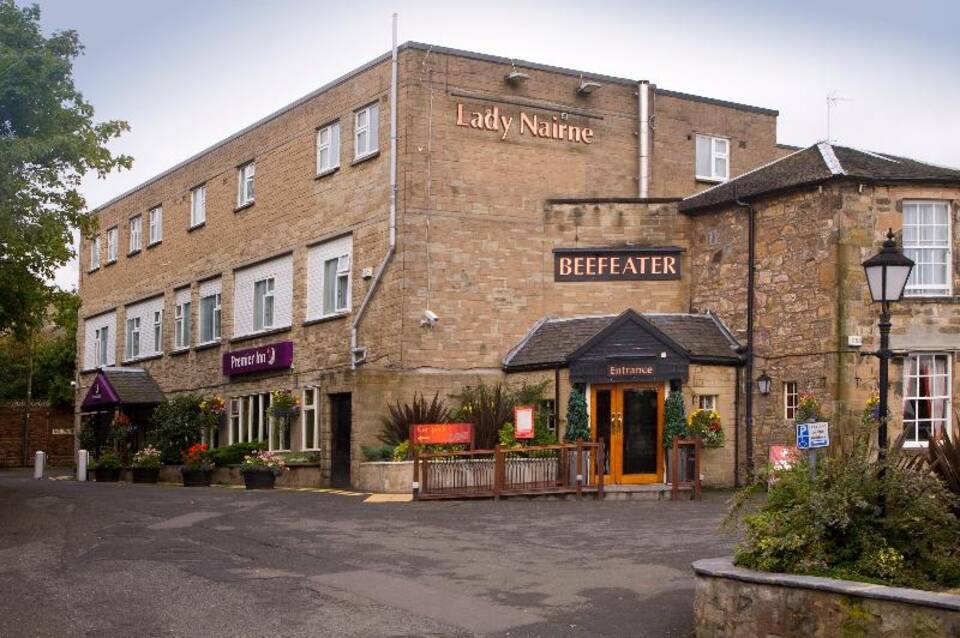 Premier Inn Edinburgh East 2