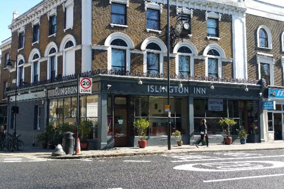 Islington Inn  1