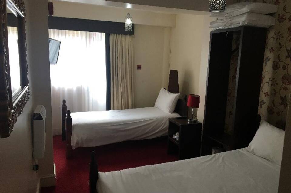 Islington Inn  3
