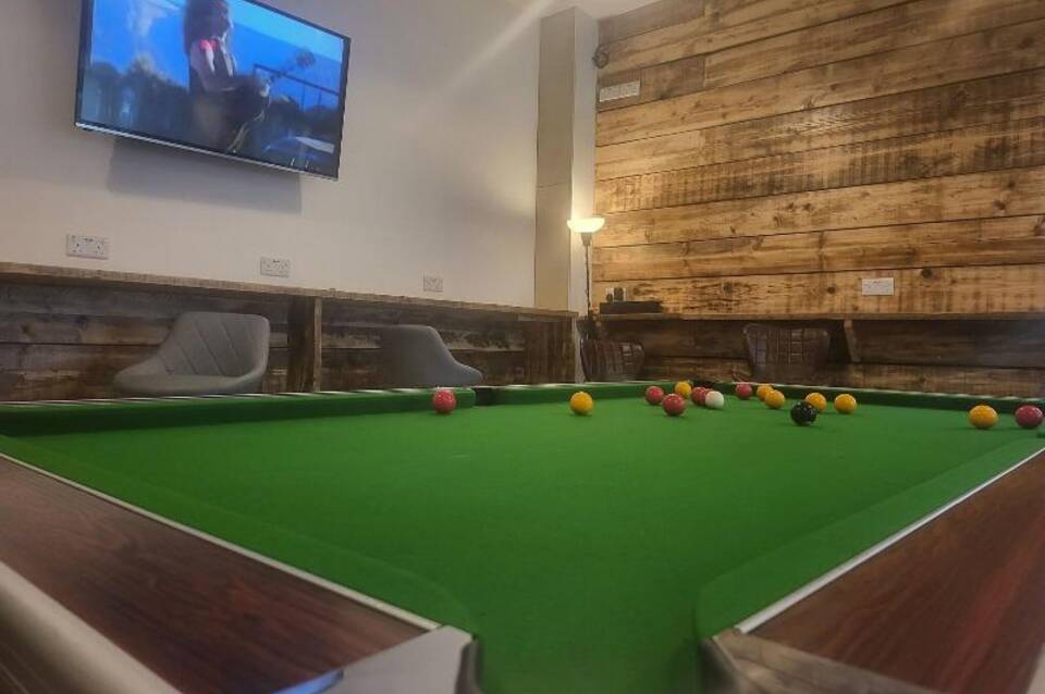 Abbey Point Hotel 2