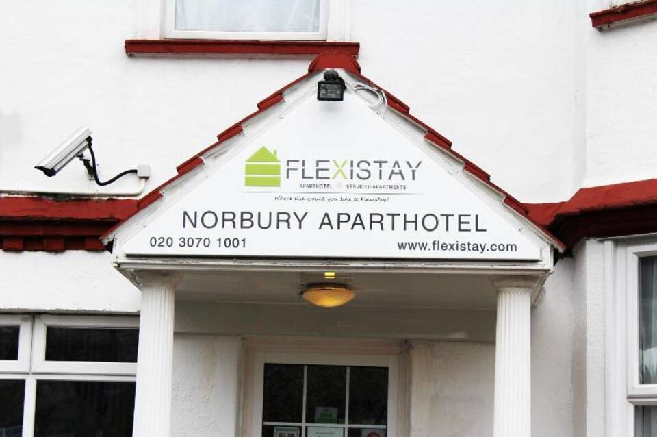 Flexistay Norbury ApartHotel 5