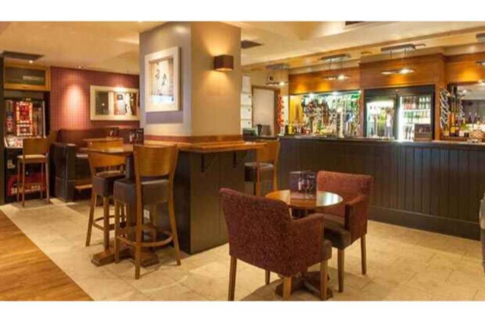 Premier Inn London Tower Bridge 2