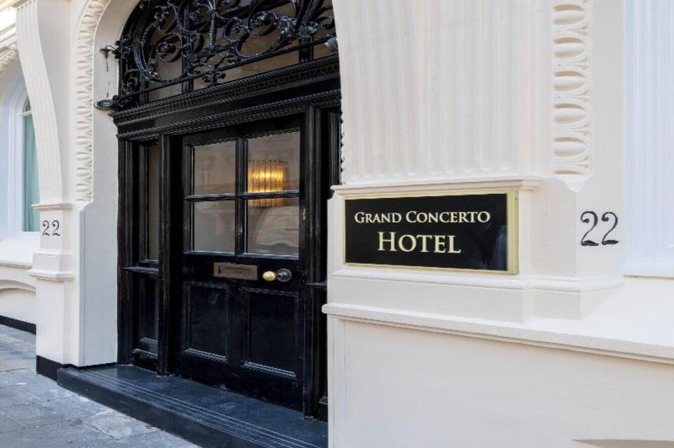Grand Concerto Hotel 2