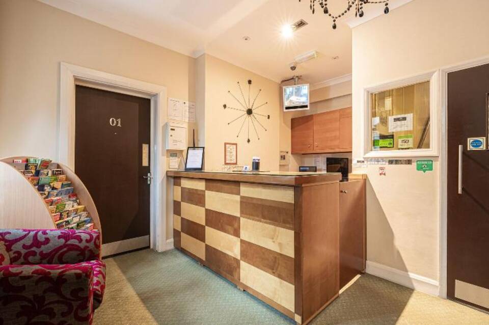 Barrington Lodge 2