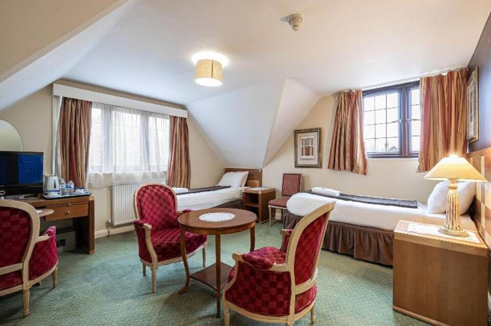 Barrington Lodge 3