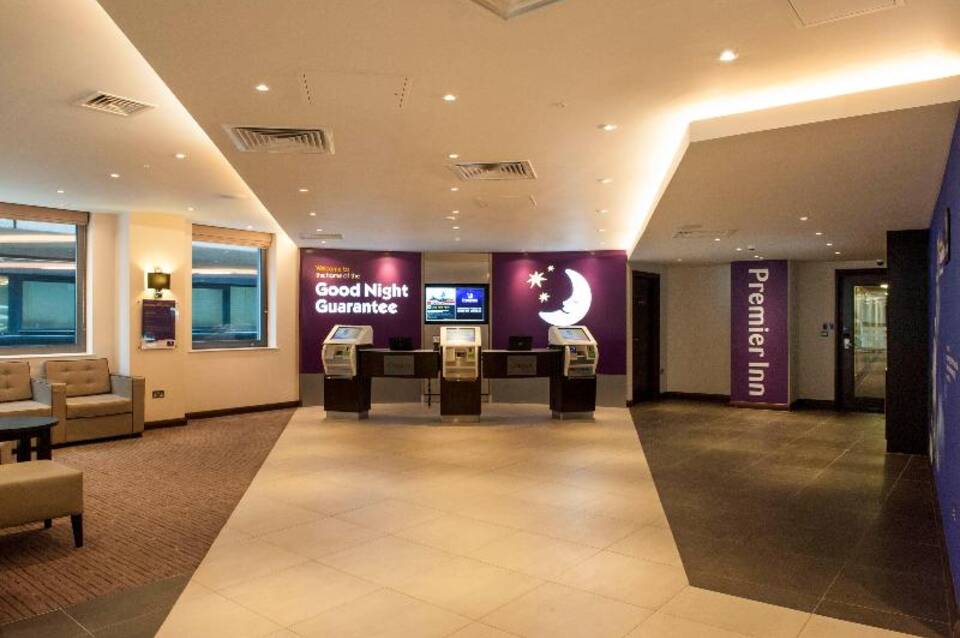 Premier Inn London Bank (Tower) Hotel 5