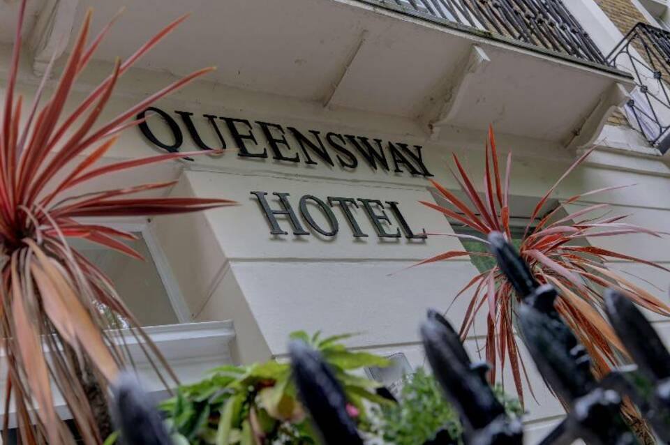 Queensway Hotel, Sure Hotel Collection by Best Western 1