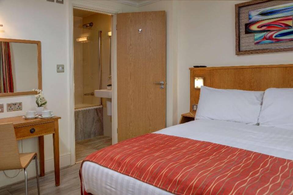 Queensway Hotel, Sure Hotel Collection by Best Western 3