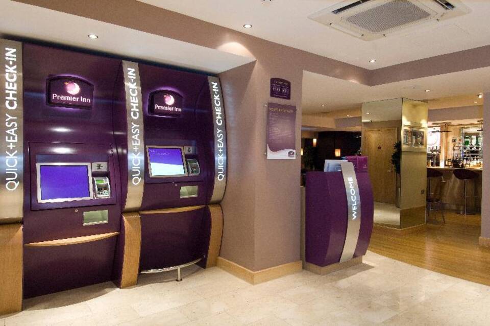 Premier Inn London Victoria 3