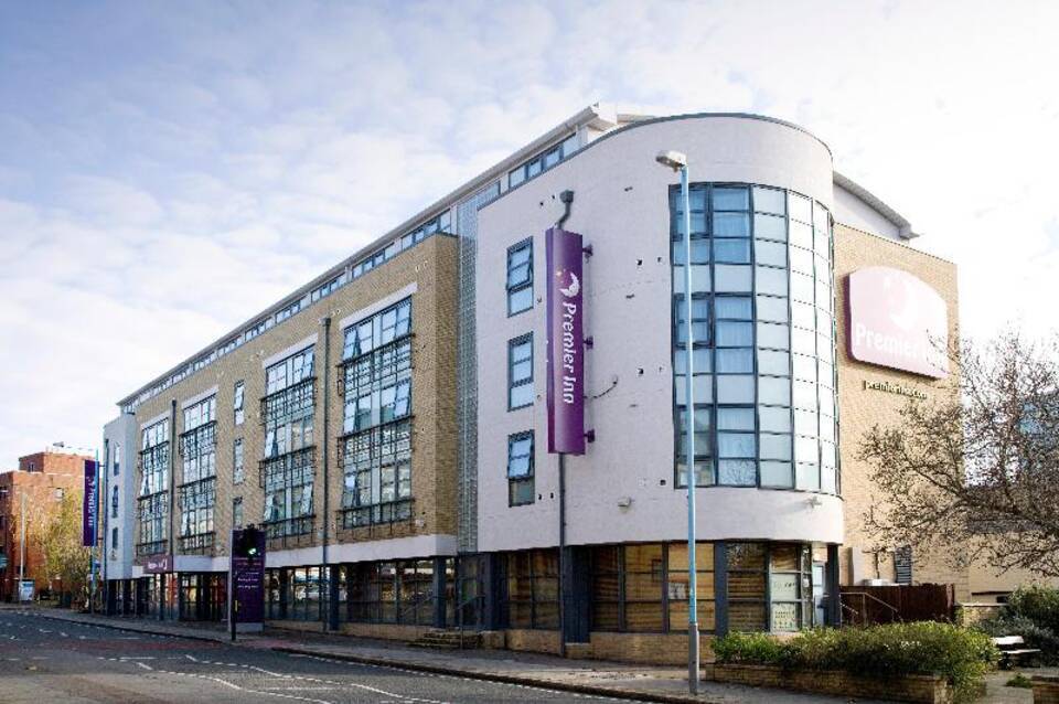 Premier Inn London Kew Bridge 4