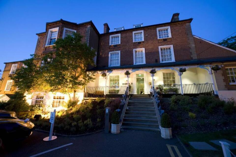 Brandshatch Place Hotel & Spa 5