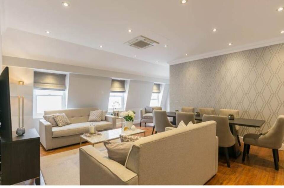 Chilworth Court 3