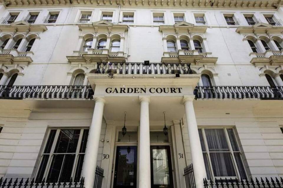 Garden Court 1