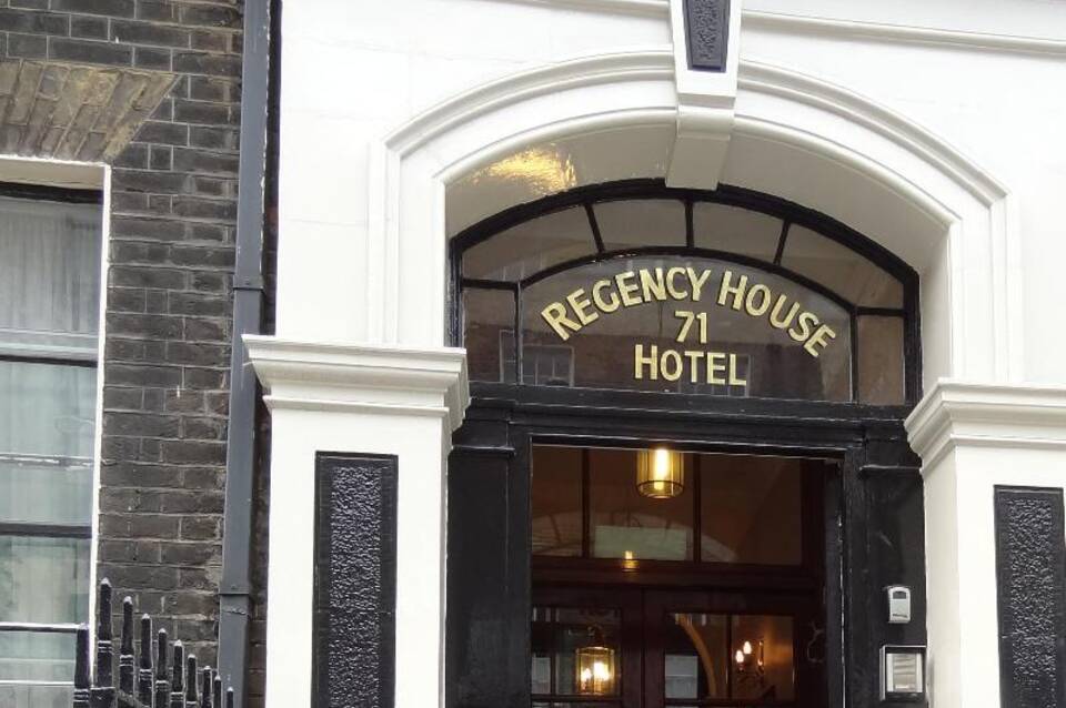 Regency House 4
