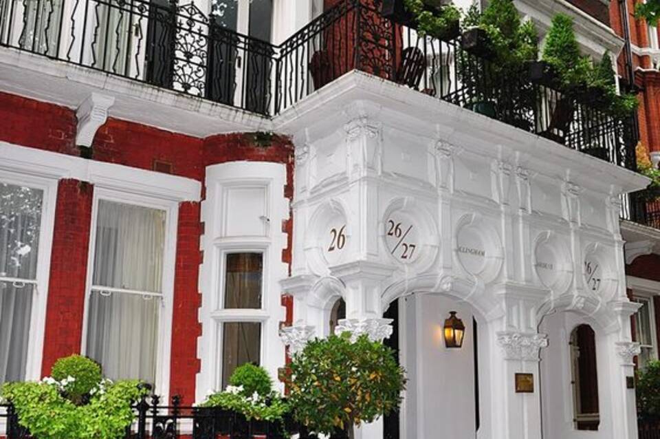 Collingham Serviced Apartments 2