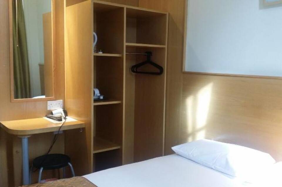 Arriva Hotel London 4