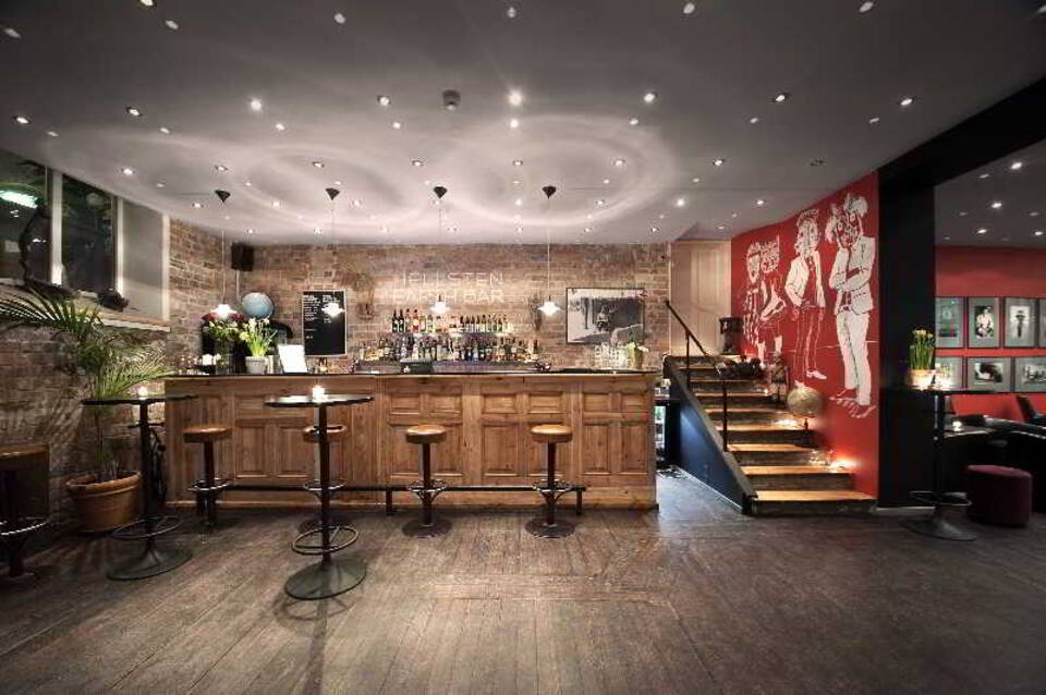 Hotel Hellsten 5