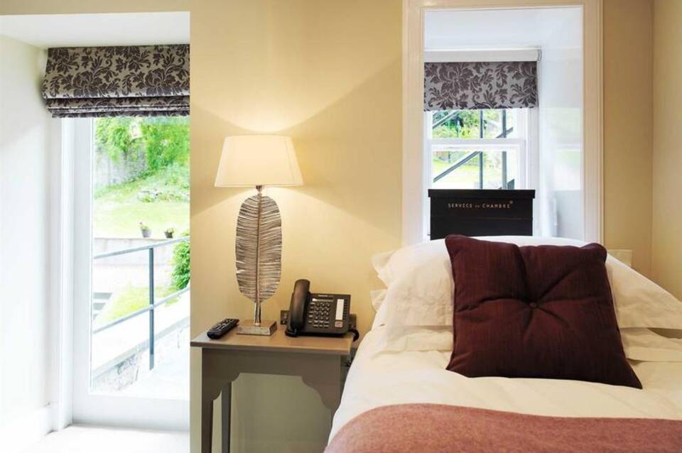 24 Royal Terrace Hotel 3