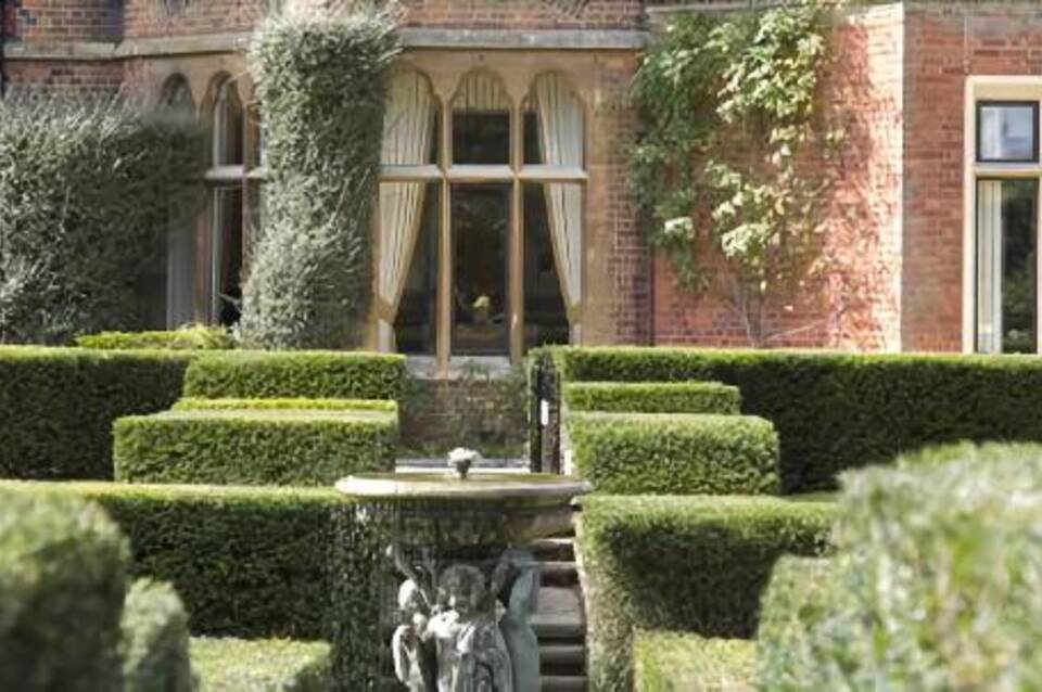Warren House 2