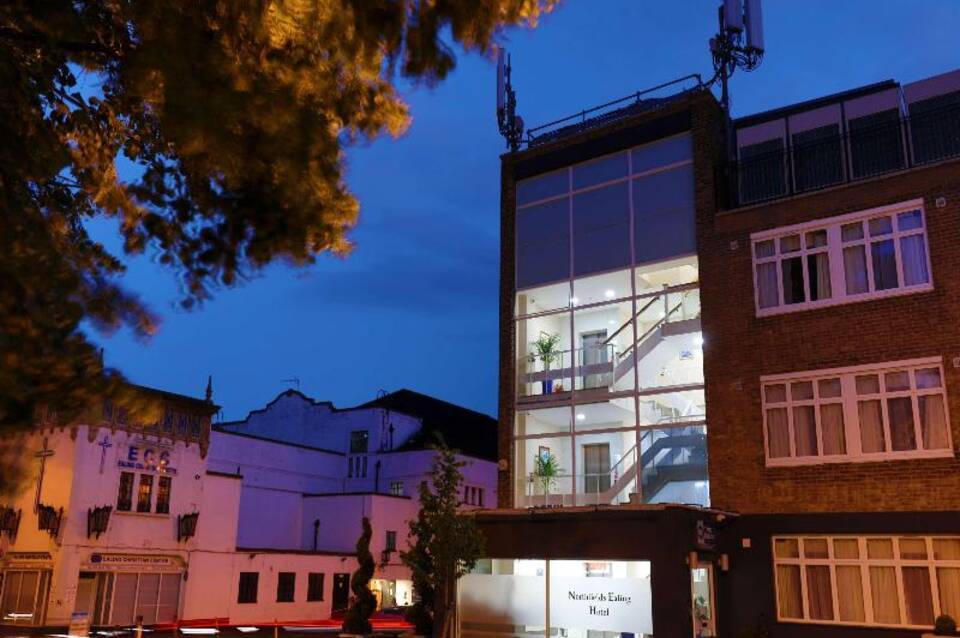 Best Western Northfields Ealing Hotel 2