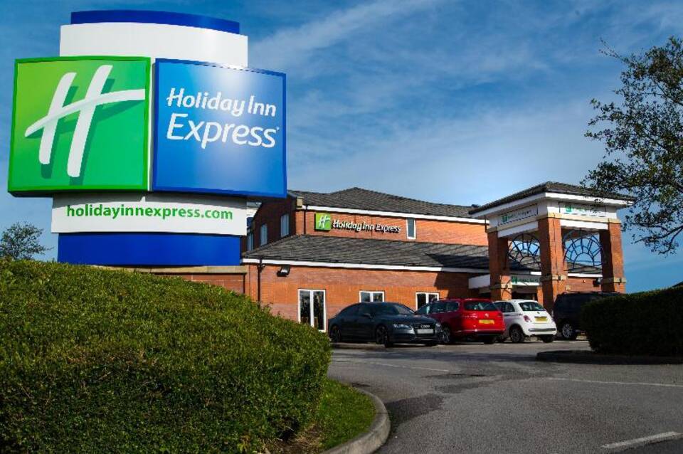 Holiday Inn Express Manchester - East 1
