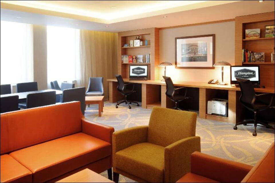 Hampton by Hilton Newcastle 2