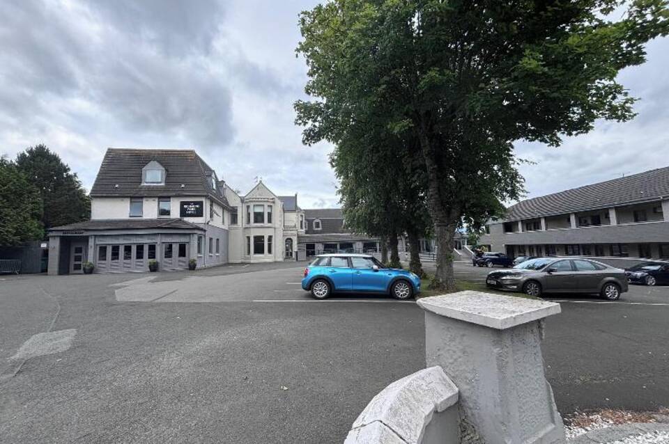 The Richmond Park Hotel 3