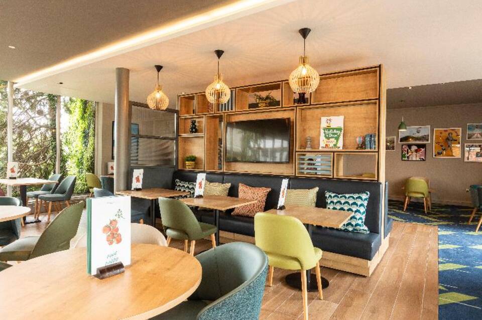 Holiday Inn Basildon 4