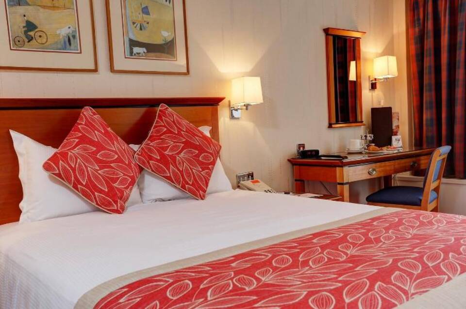 Best Western Welwyn Garden City Homestead Court Hotel 3
