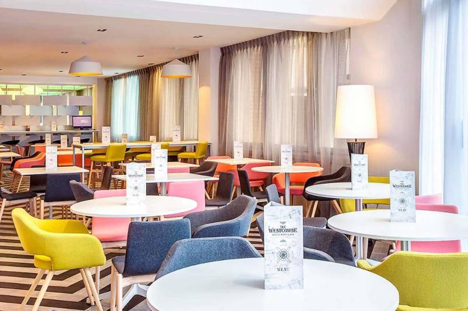 ibis Styles London Heathrow Airport 2