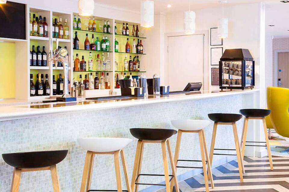 ibis Styles London Heathrow Airport 3