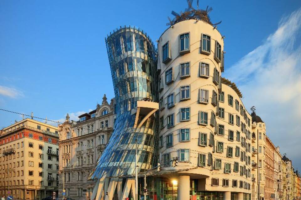 Dancing House Hotel 4