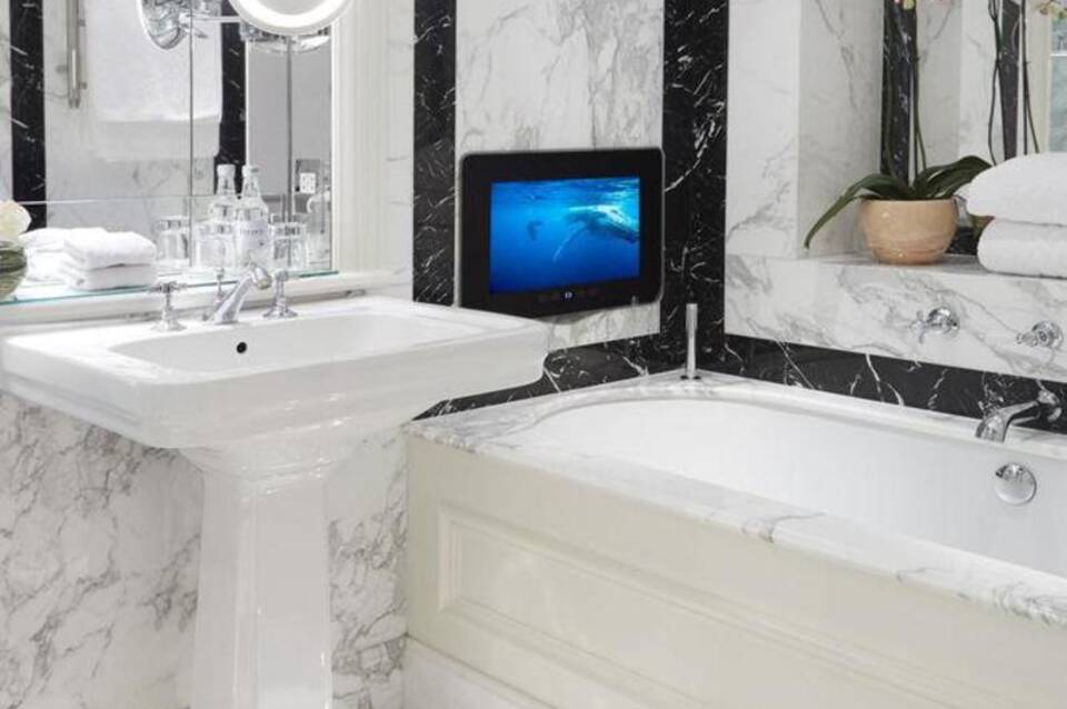 The Goring 5