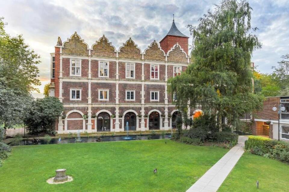 Safestay London Kensington Holland Park 5