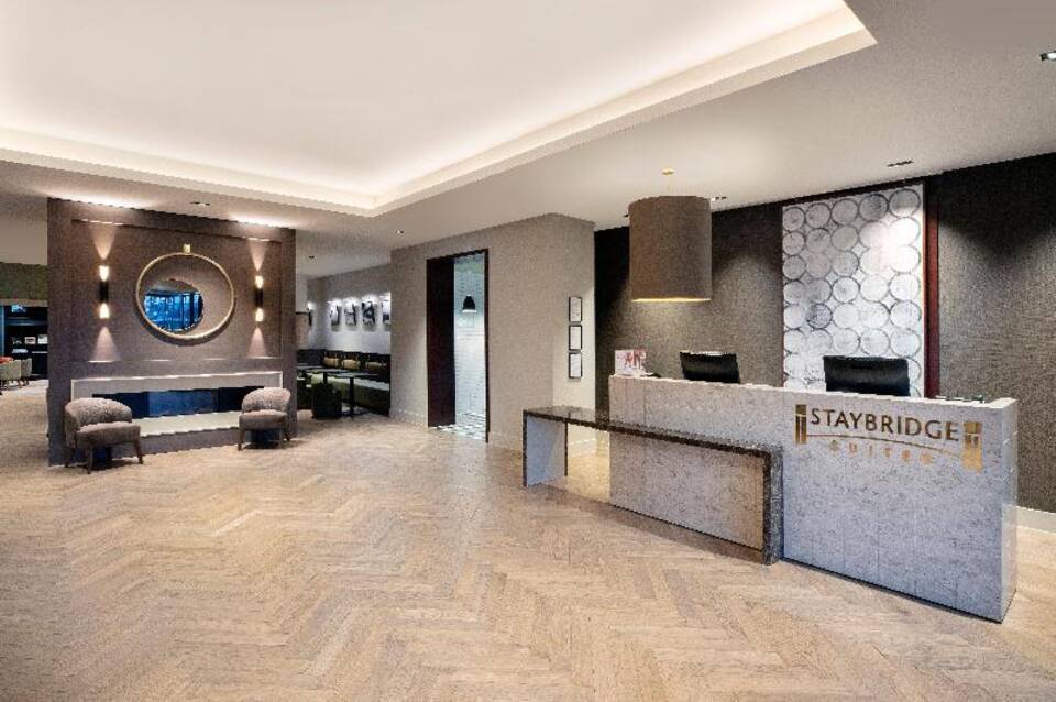 Staybridge Suites London - Heathrow Bath Road 4