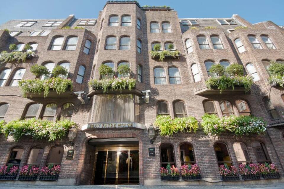 Mayfair House 1