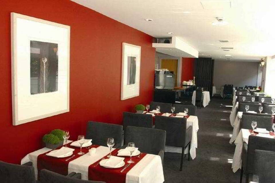 Four Points by Sheraton Edinburgh 5